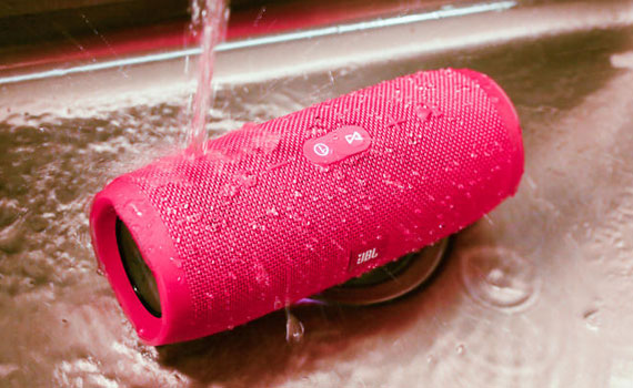 Loa JBL Charge 3 cho âm thanh mạnh mẽ